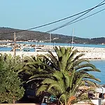 Sea La Vie - Maria ホテル